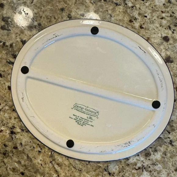 temptations bakeware old world 9 inch Trivet round blue - Picture 3 of 3